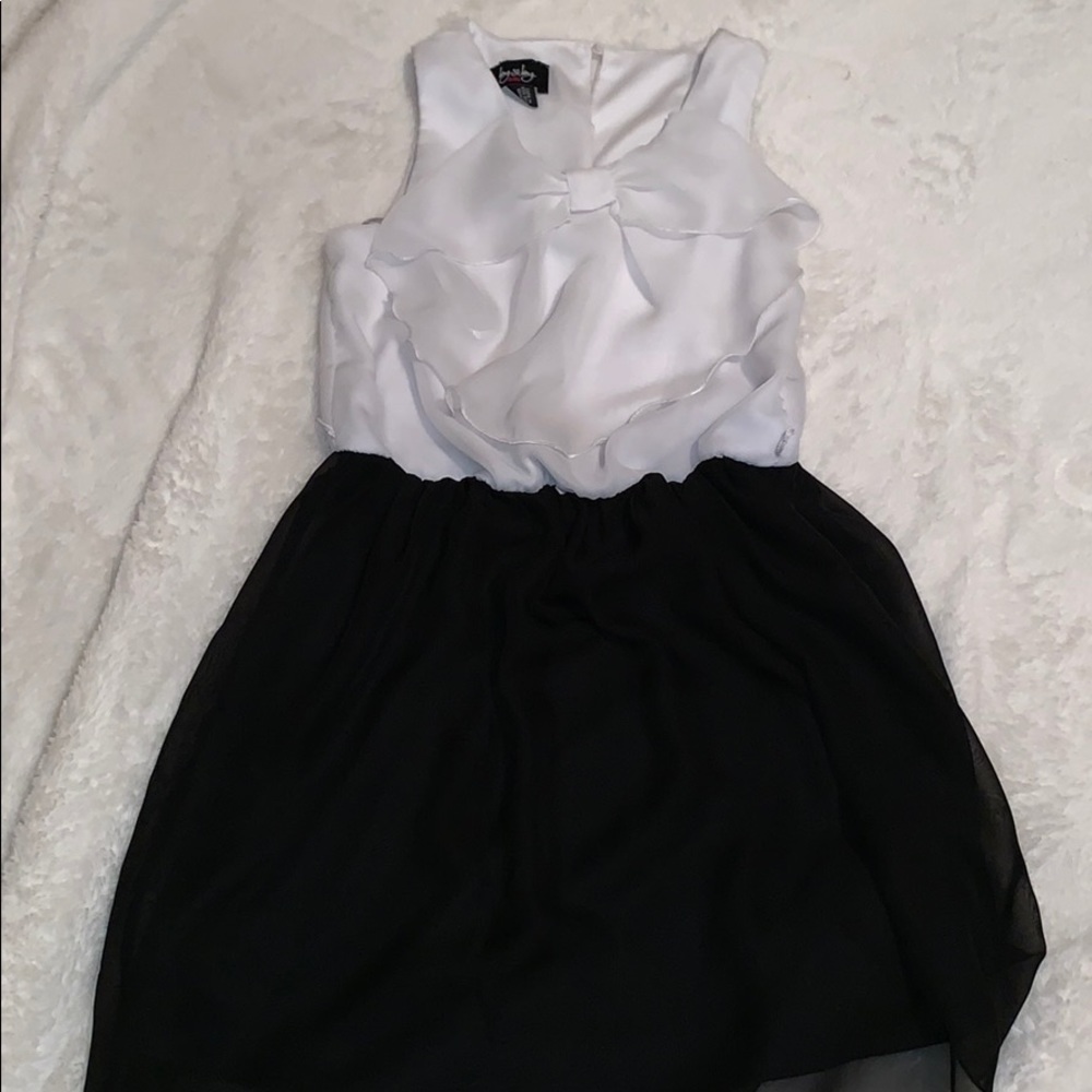 White and black bow dress